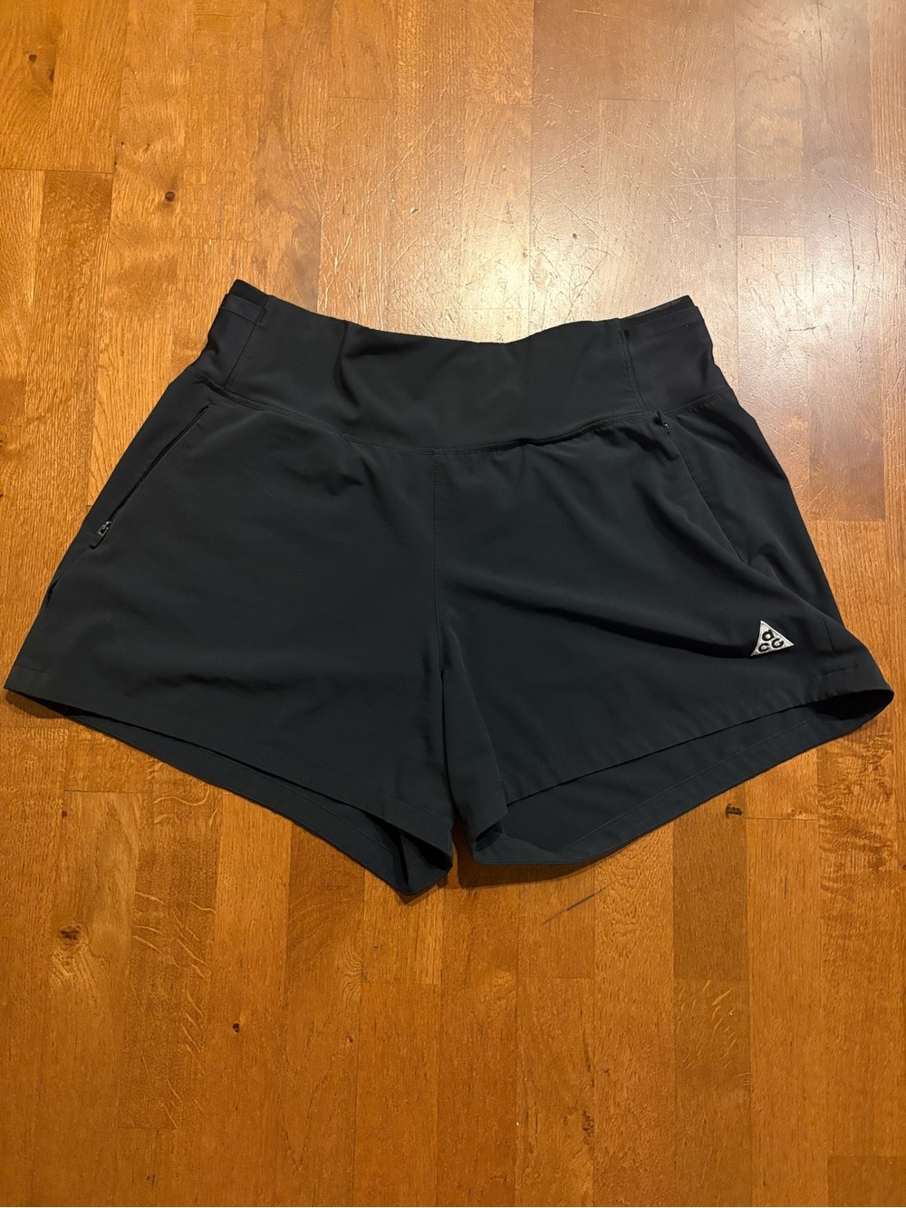 Nike ACG Dri-FIT "New
Sands"